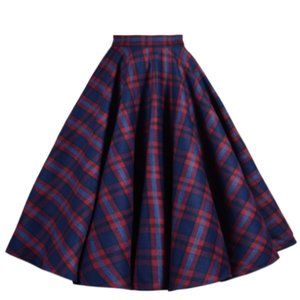 CLOSET CLEARANCE! Vivien of Holloway Plaid Tartan Wool Circle Skirt